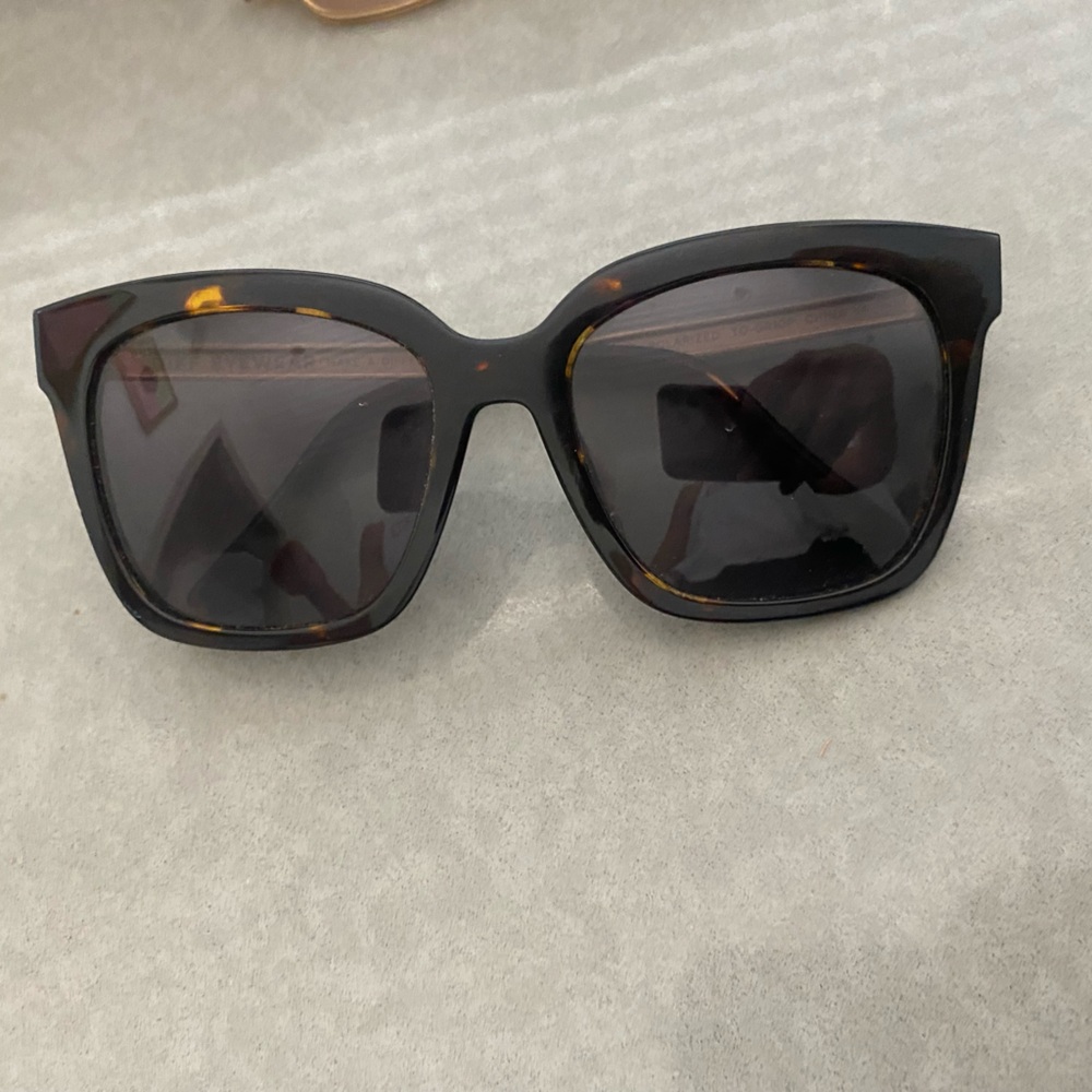 Diff bella polarized sunglasses